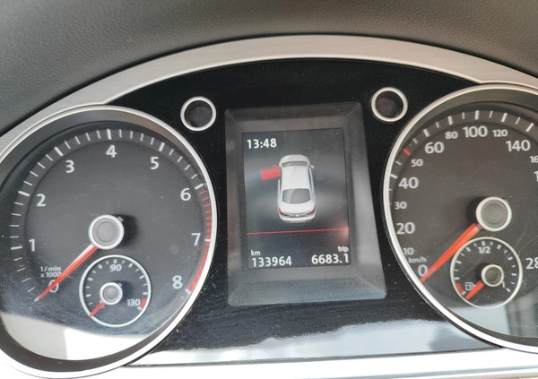 Volkswagen CC cena 51999 przebieg: 133000, rok produkcji 2015 z Myszków małe 79